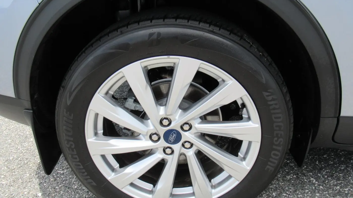 2022 Ford Escape Titanium