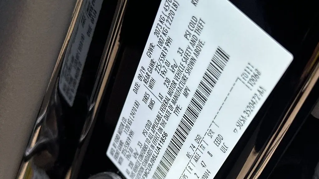 2020 Ford Escape Titanium