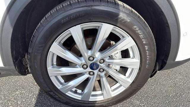 2021 Ford Escape Titanium