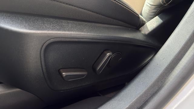 2021 Ford Escape Titanium
