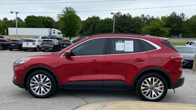2022 Ford Escape Titanium