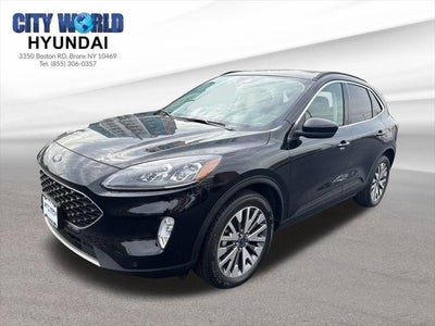 2022 Ford Escape AWD Titanium 4DR SUV