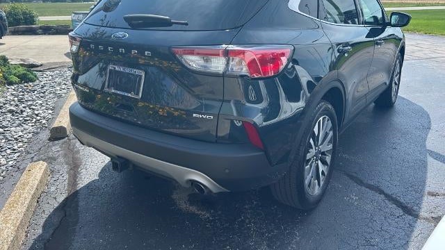 2022 Ford Escape Titanium