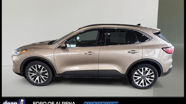 2020 Ford Escape Titanium