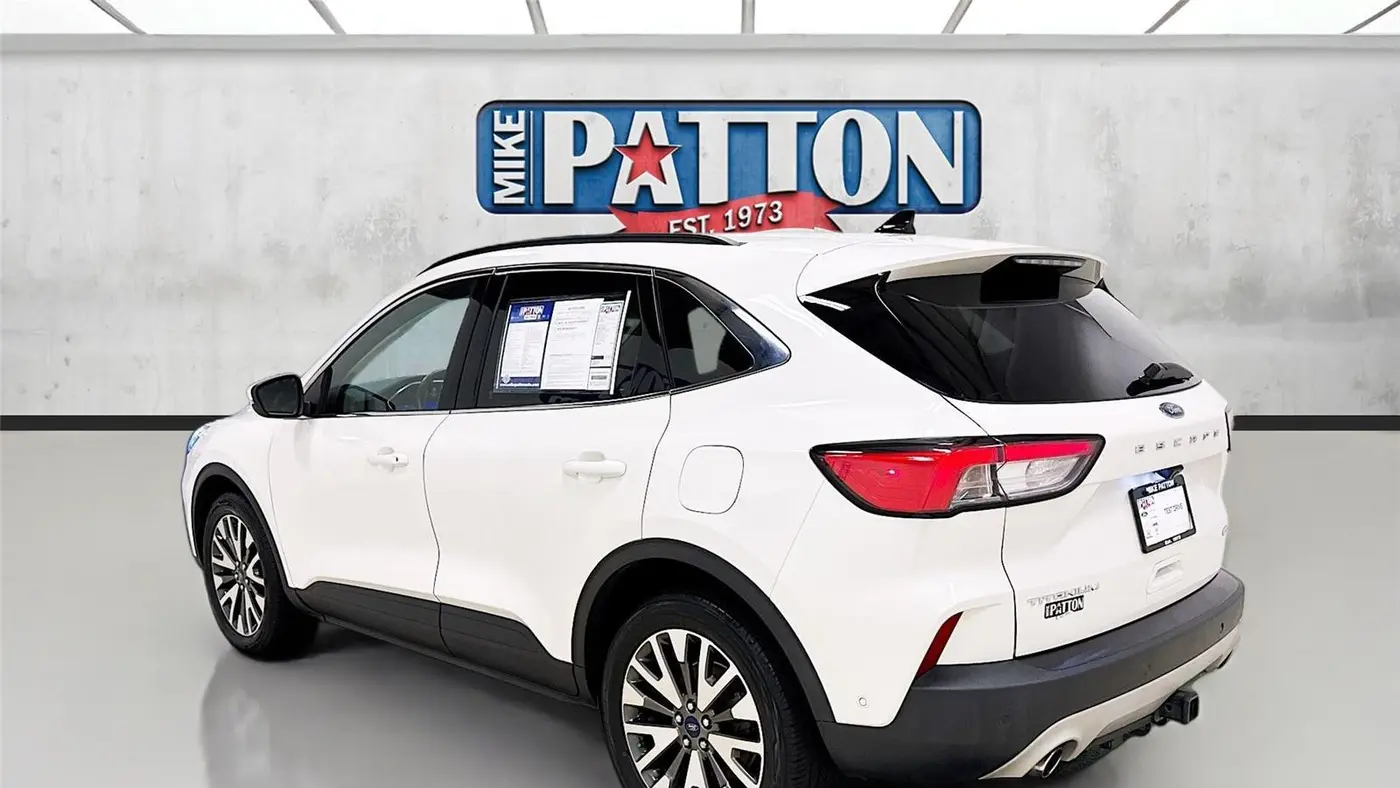 2020 Ford Escape Titanium