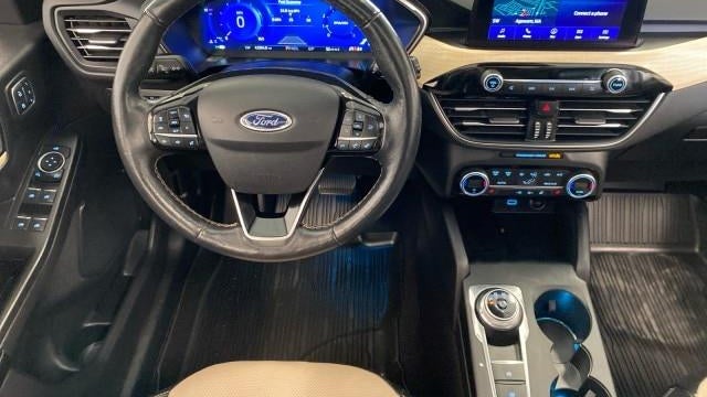 2021 Ford Escape Titanium
