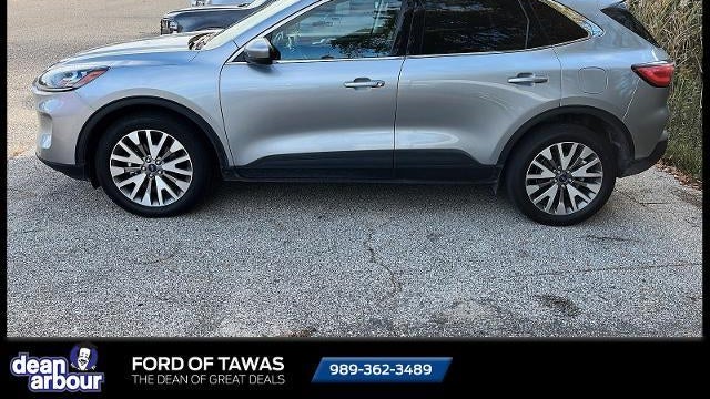 2022 Ford Escape Titanium