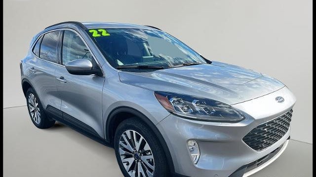 2022 Ford Escape Titanium