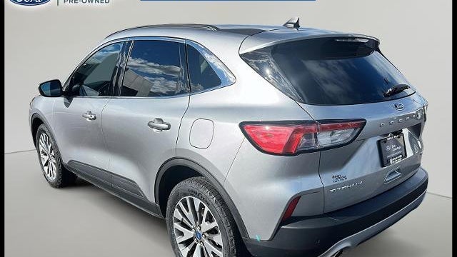 2022 Ford Escape Titanium