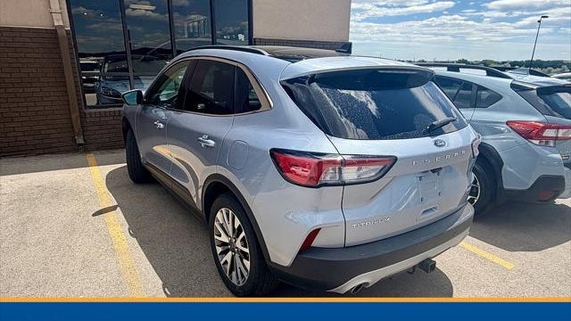 2022 Ford Escape Titanium