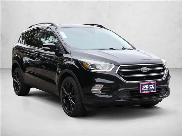 2017 Ford Escape - $7,487