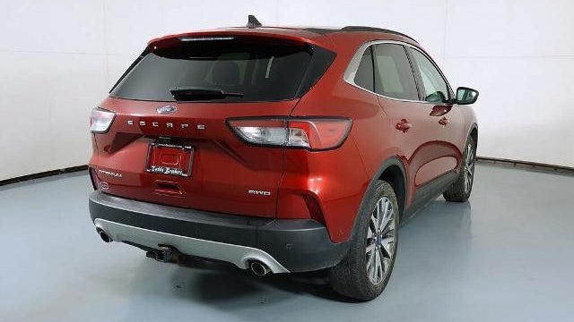 2021 Ford Escape Titanium