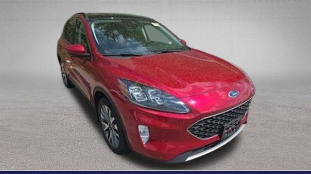 Preowned 2022 Ford Escape Titanium for Sale