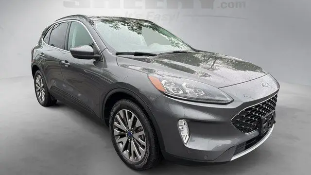 2022 Ford Escape Titanium
