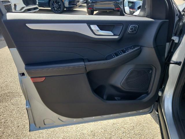 2023 Ford Escape - $27,673