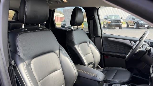 2023 Ford Escape Platinum