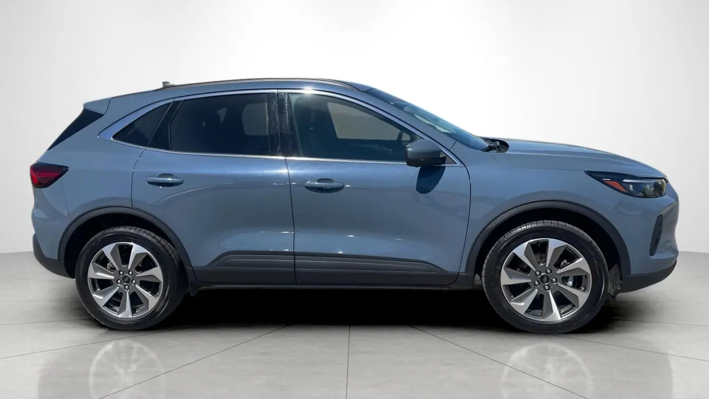 2024 Ford Escape Platinum