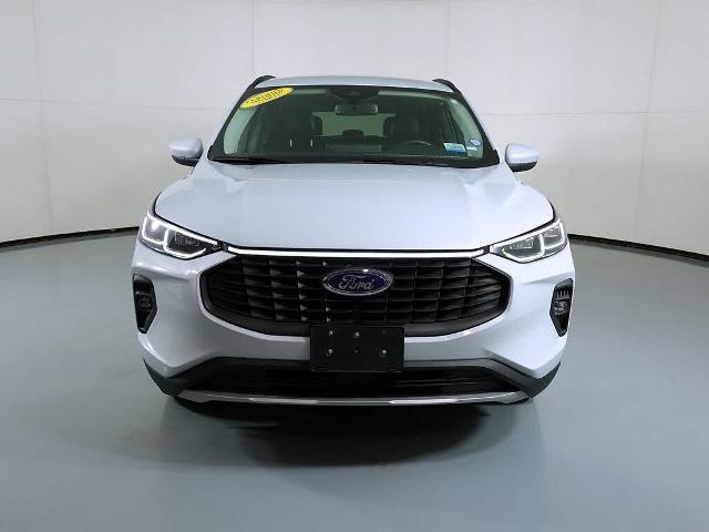 2025 Ford Escape - $26,995