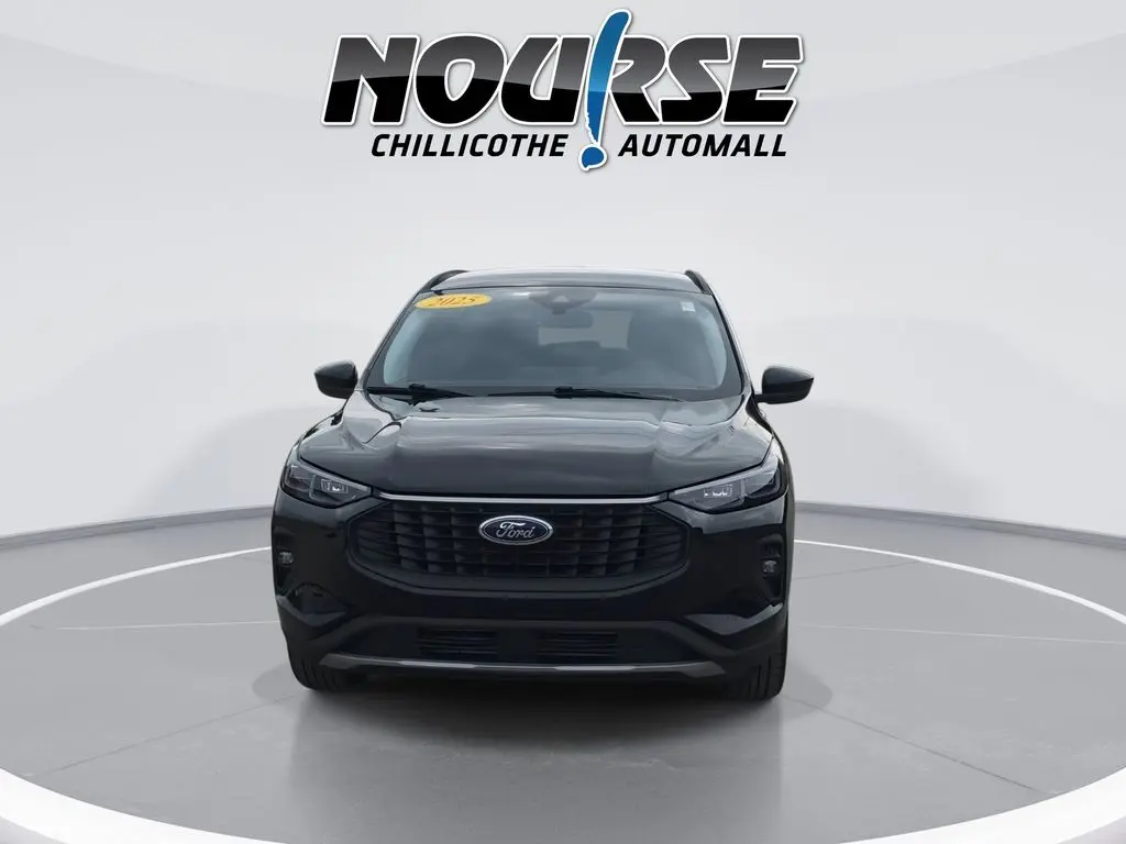 2025 Ford Escape - $25,680