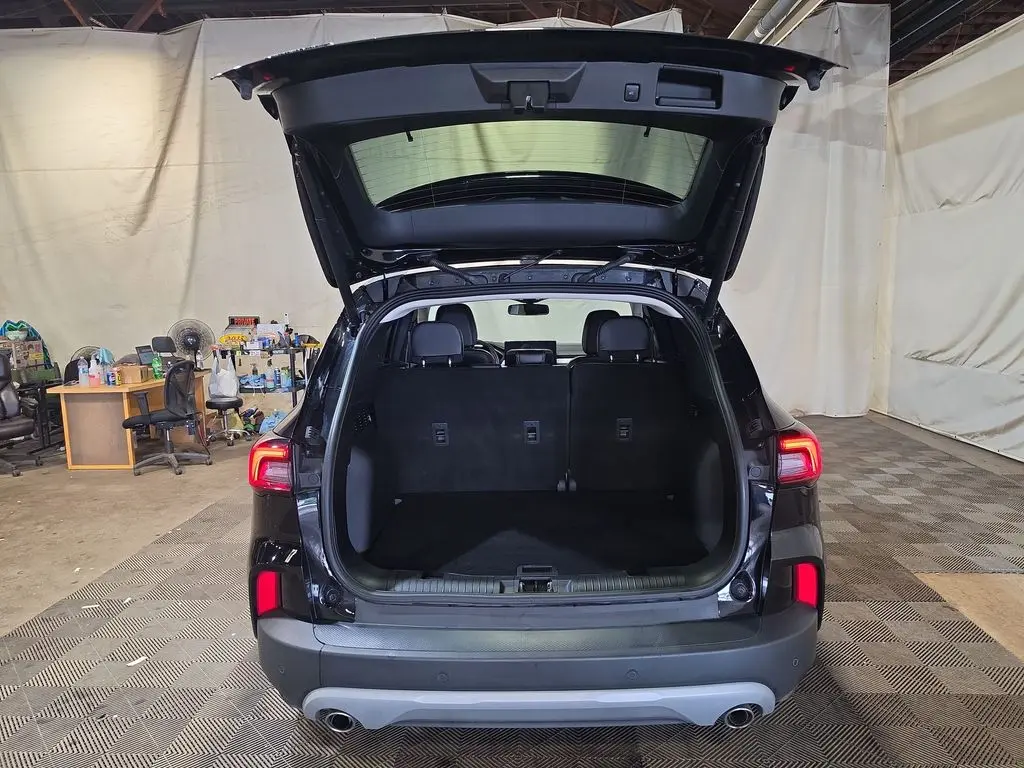 2025 Ford Escape - $25,680
