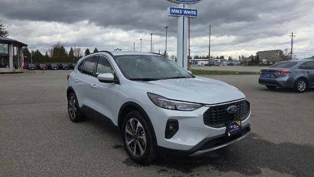 Preowned 2025 Ford Escape Platinum for Sale
