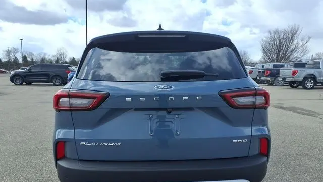 2025 Ford Escape Platinum