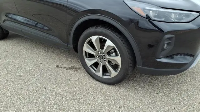 2025 Ford Escape Platinum
