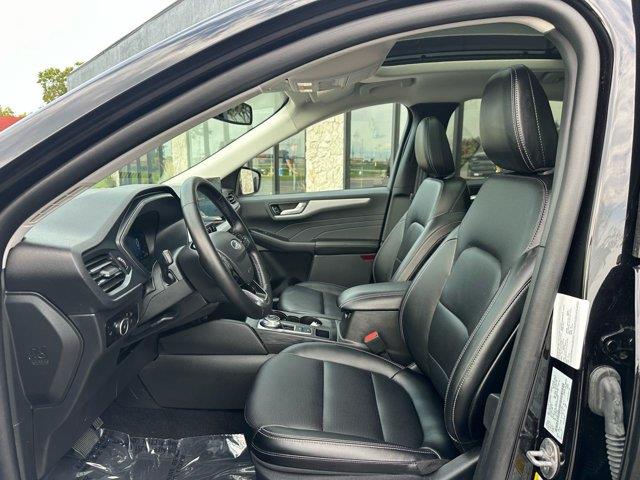 2025 Ford Escape - $28,988