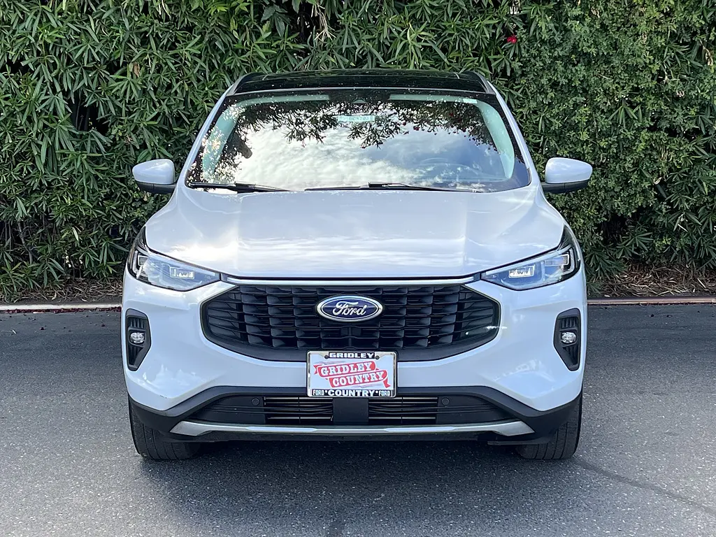 2025 Ford Escape - $27,988