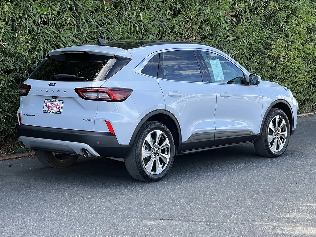 2025 Ford Escape - $27,988
