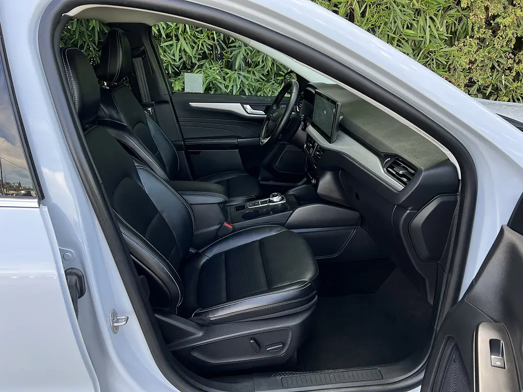 2025 Ford Escape - $27,988