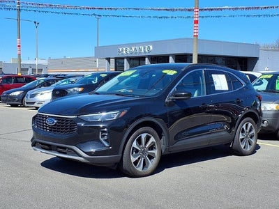 2023 Ford Escape AWD Platinum 4DR SUV
