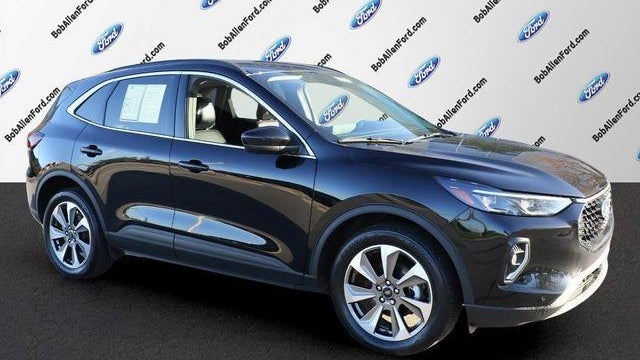 Preowned 2023 Ford Escape Platinum for Sale