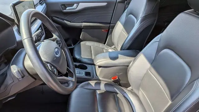 2024 Ford Escape Platinum