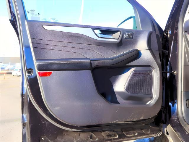2025 Ford Escape - $26,999
