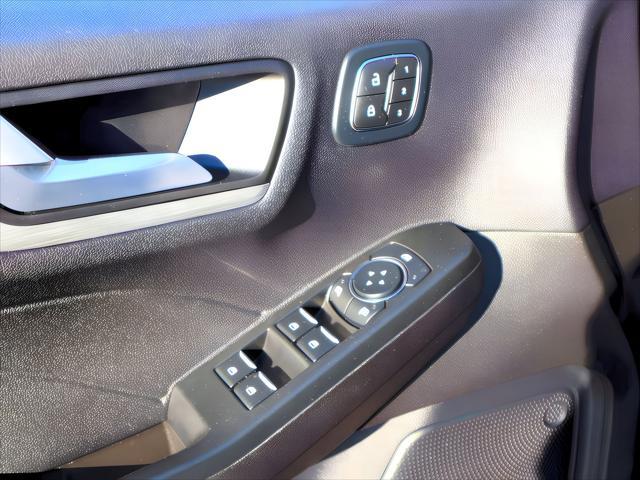 2025 Ford Escape - $26,999