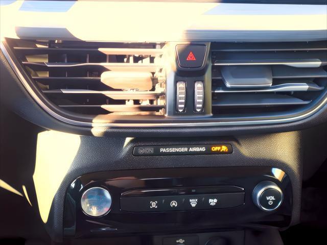 2025 Ford Escape - $26,999