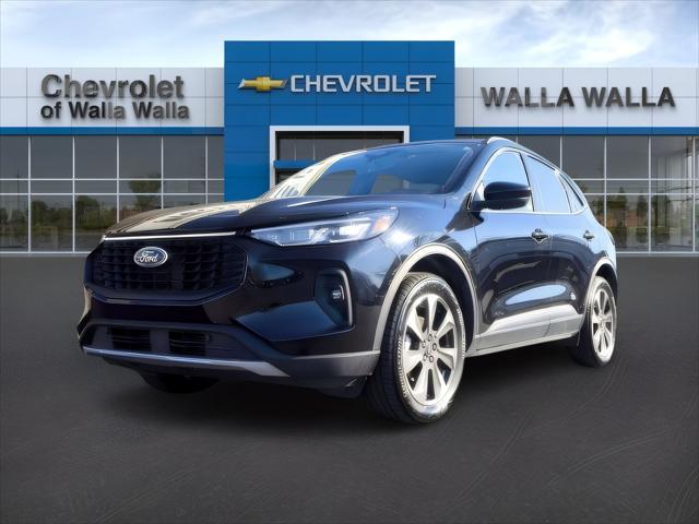 2025 Ford Escape - $26,999
