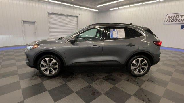 2025 Ford Escape - $27,998