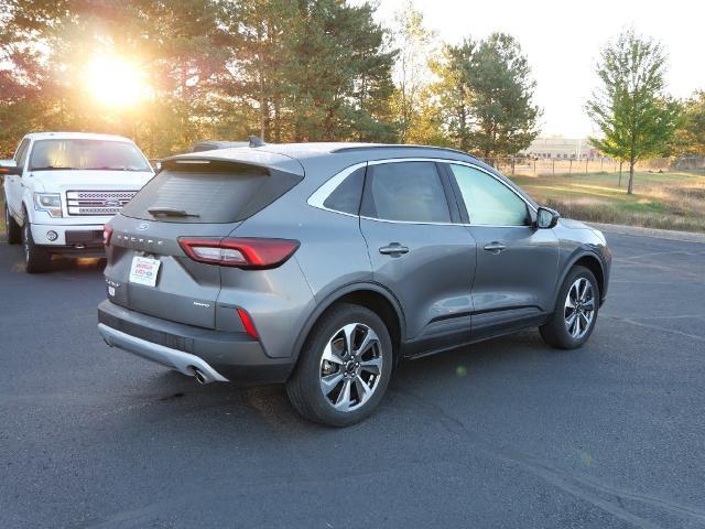 2025 Ford Escape - $25,995