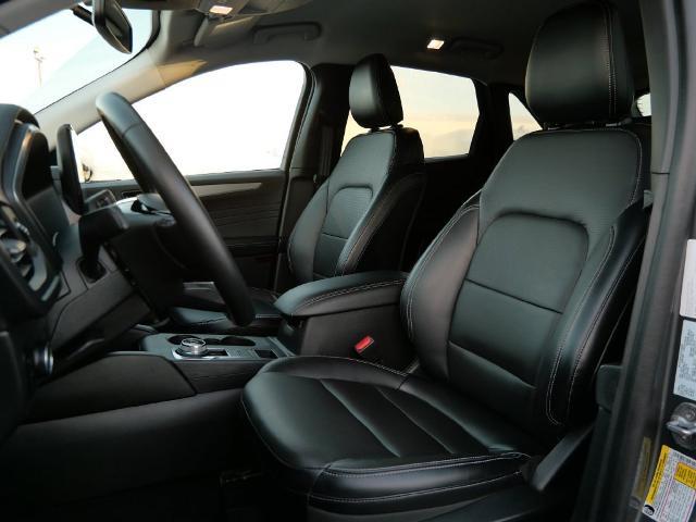 2025 Ford Escape - $25,995