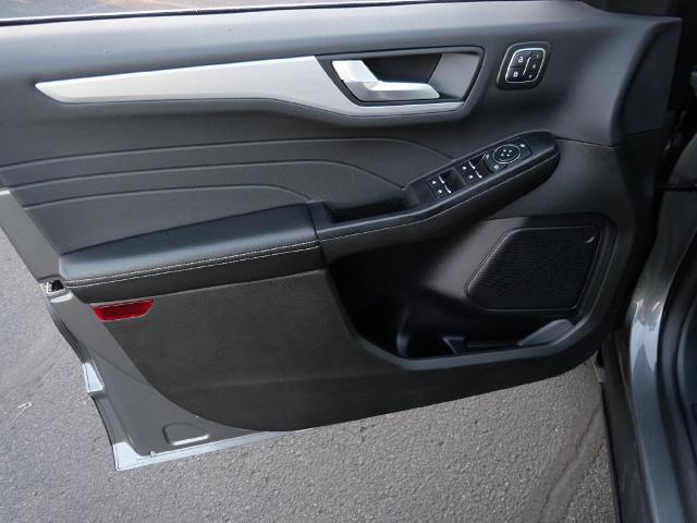 2025 Ford Escape - $25,995