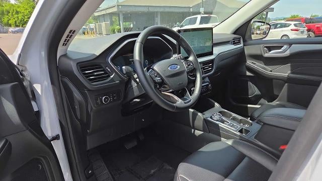 2025 Ford Escape Platinum