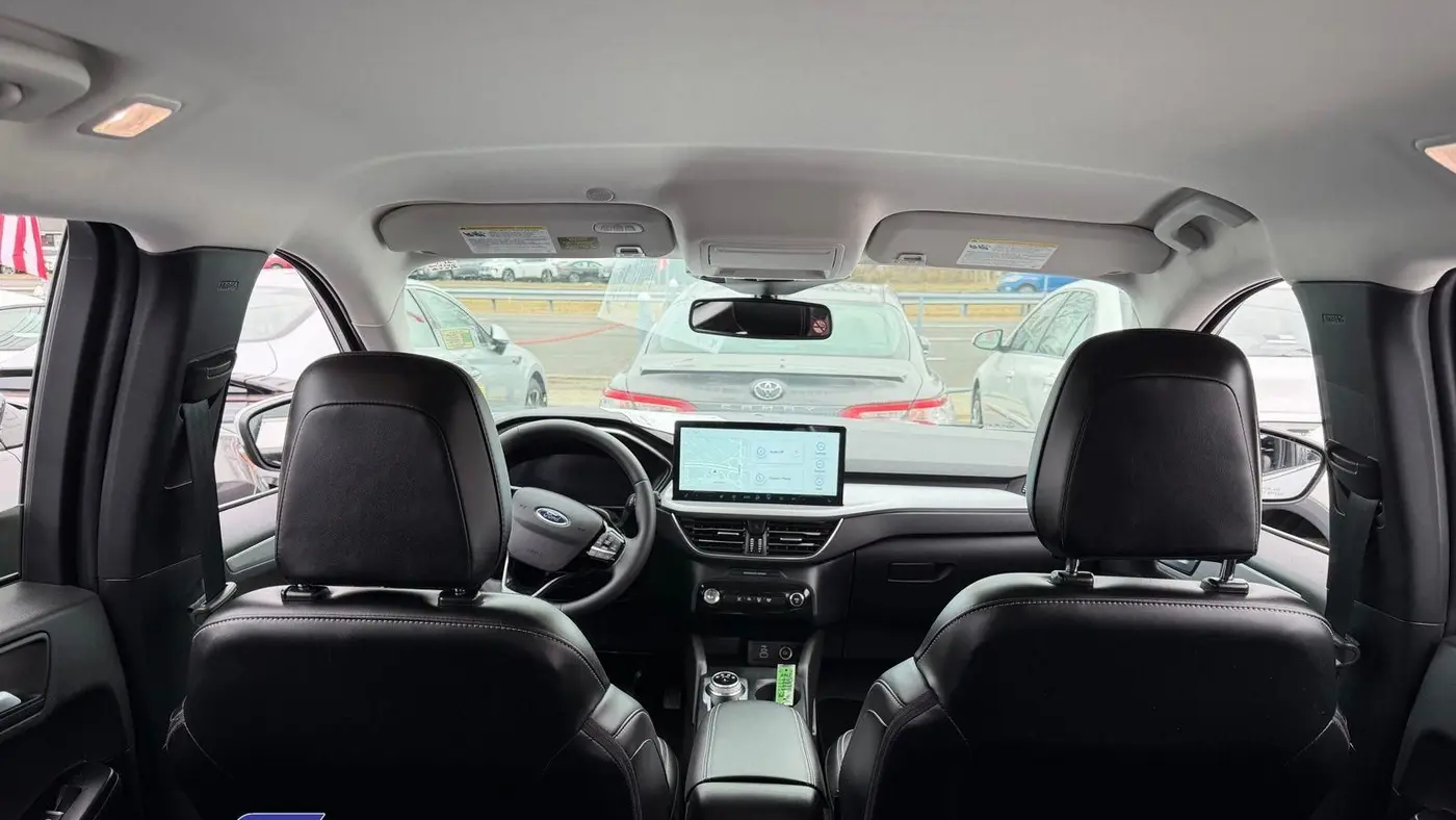 2025 Ford Escape Platinum