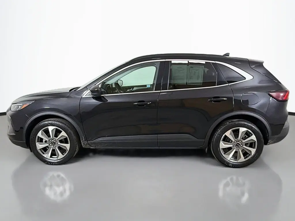 2025 Ford Escape - $24,649