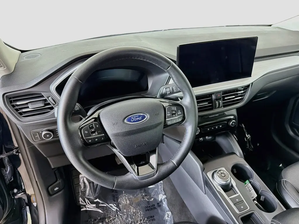 2025 Ford Escape - $24,649