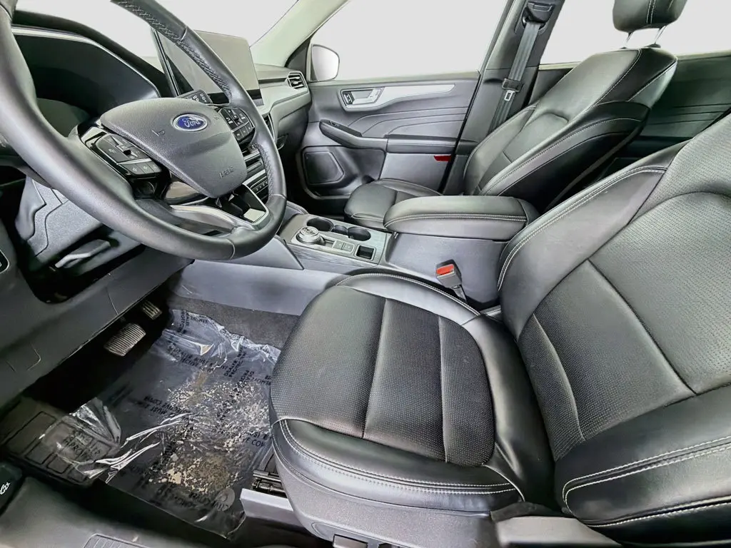 2025 Ford Escape - $24,649