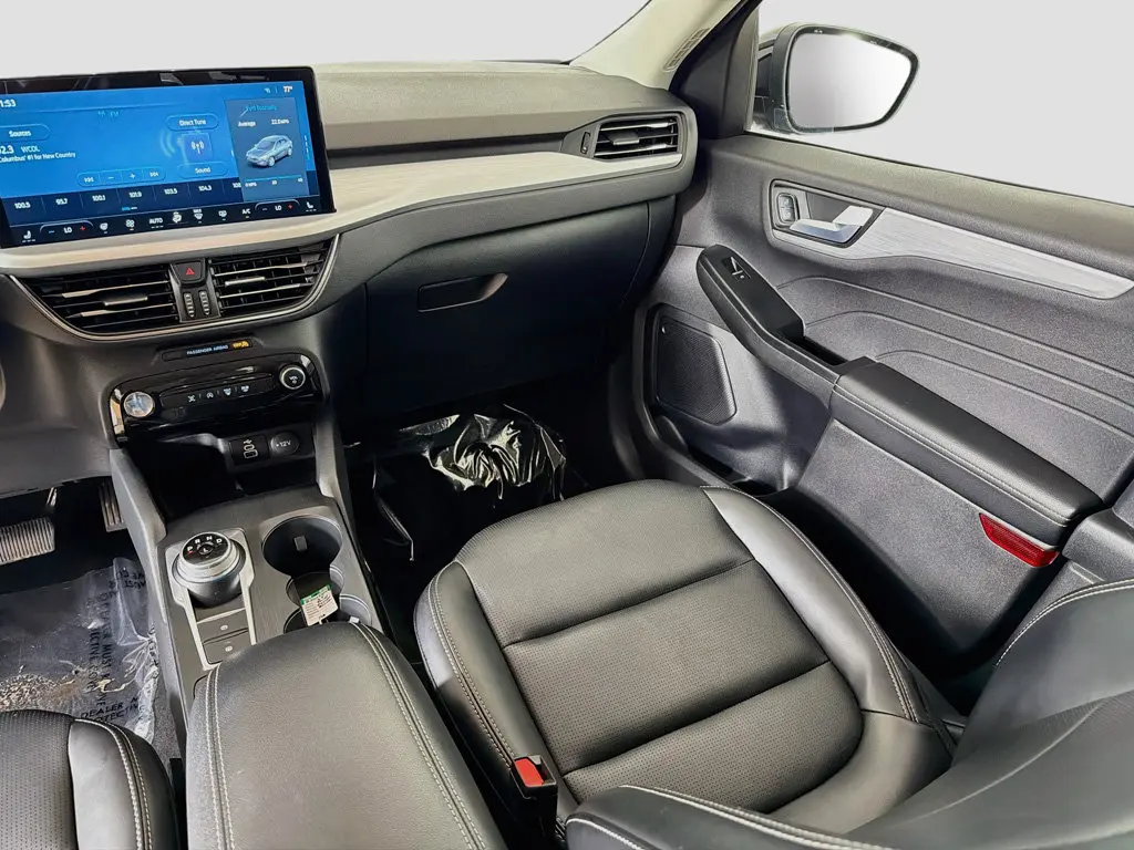 2025 Ford Escape - $24,649