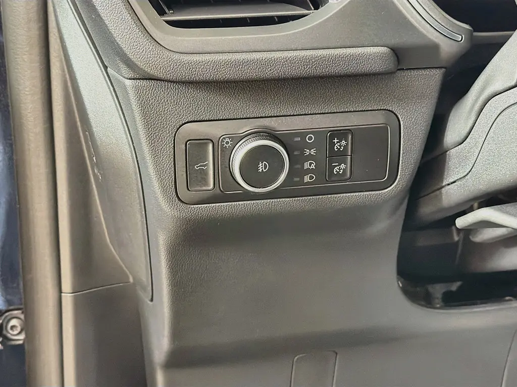 2025 Ford Escape - $24,649