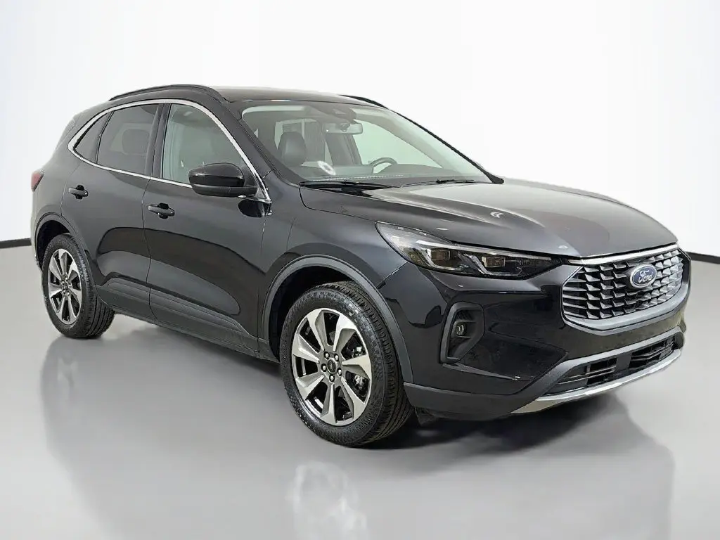 2025 Ford Escape - $24,649